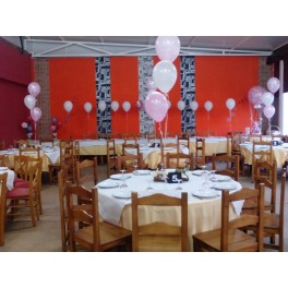 Decoraci&oacute;n con globos Comunion Laura